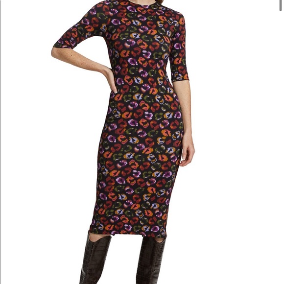 FARM Rio Dresses & Skirts - Farm Rio
Leopard-Print Fitted Sheath Dress
